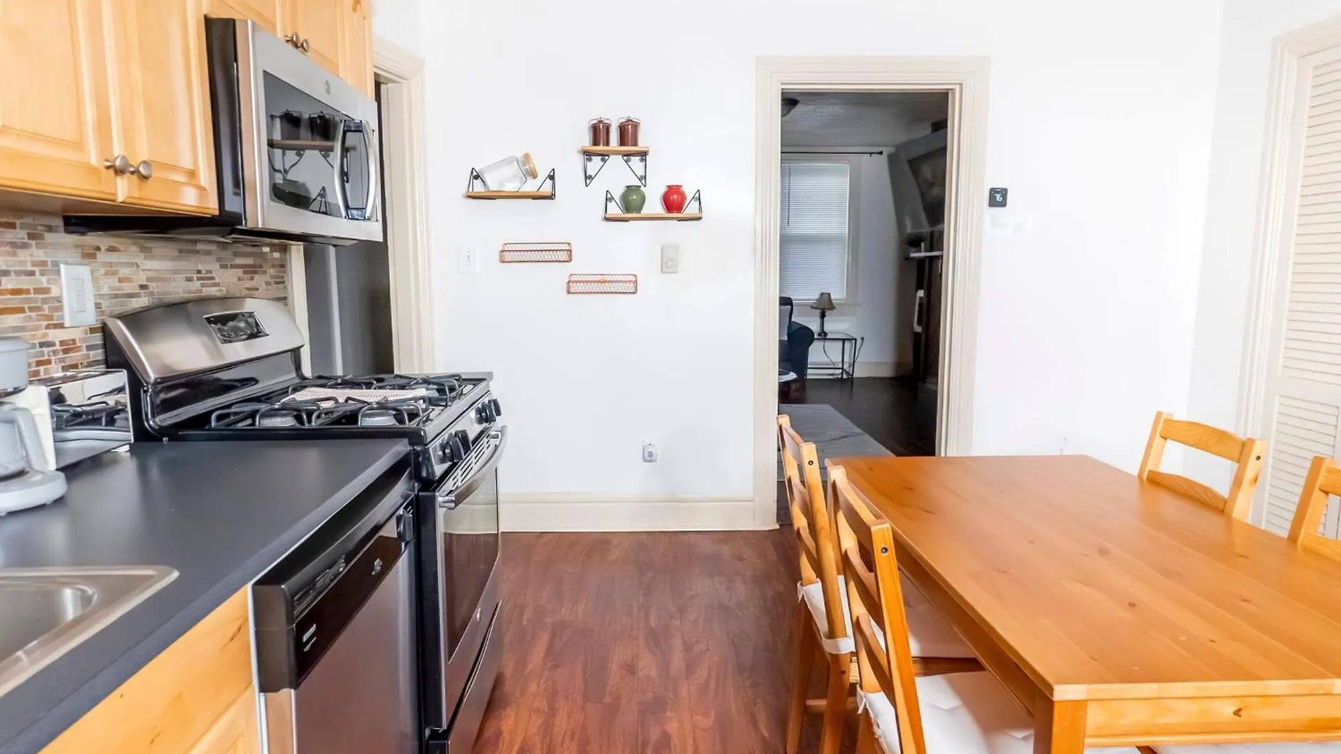 פיטסבורג 1 Bedroom - Parking - Amazing View Nearby!